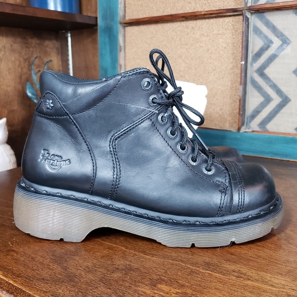 dr martens yolanda boot